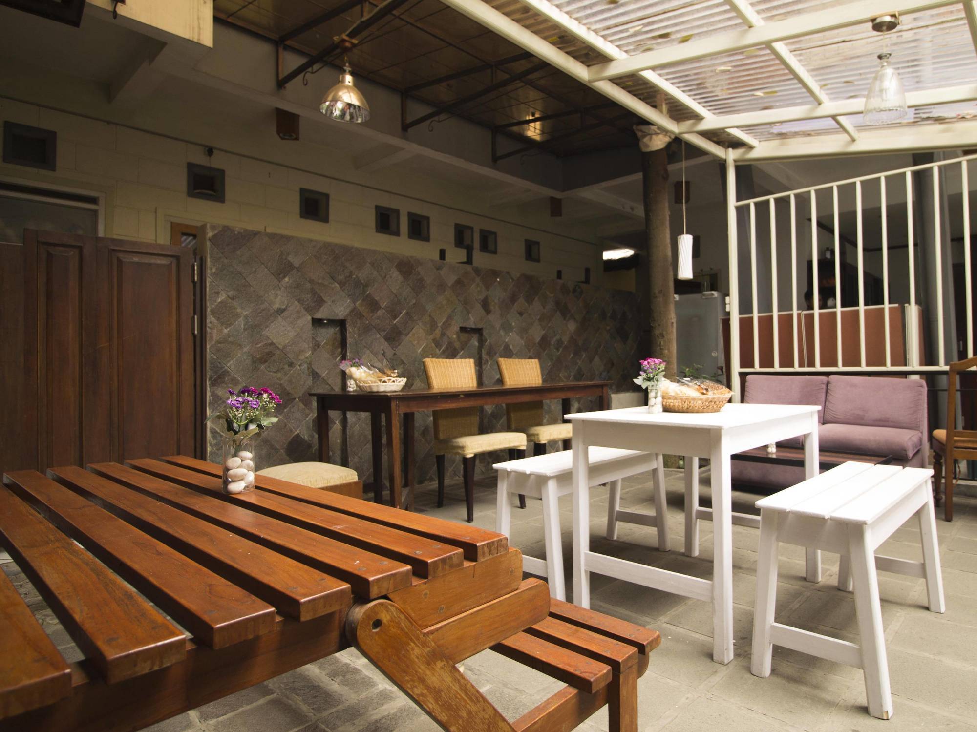 Hotel Reddoorz @ Setrasari Bandung Exterior foto
